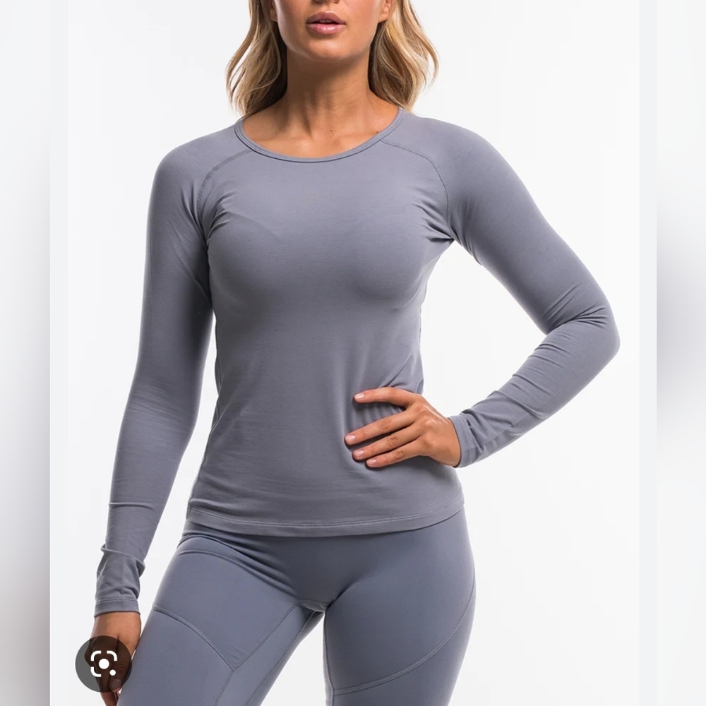 ECHT on the fly long sleeve